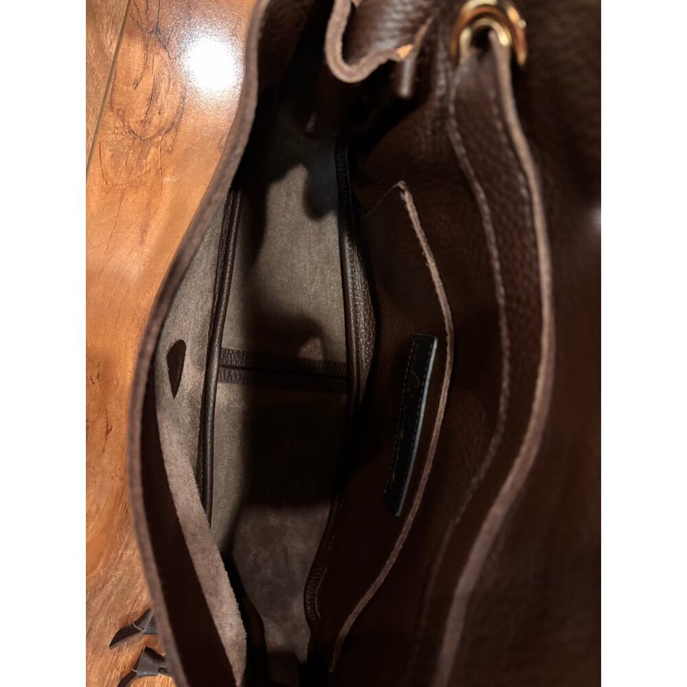 Oliveve brown pebbled soft leather hand bag shoulder bag. Flap front, extra stra - Picture 11 of 12